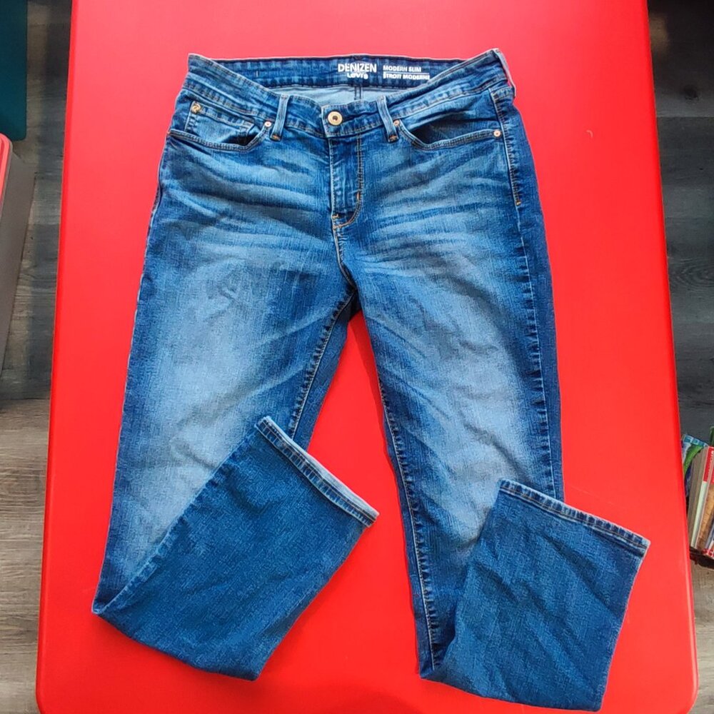 Denizen from Levi's jeans modern slim blue women's size 31x32